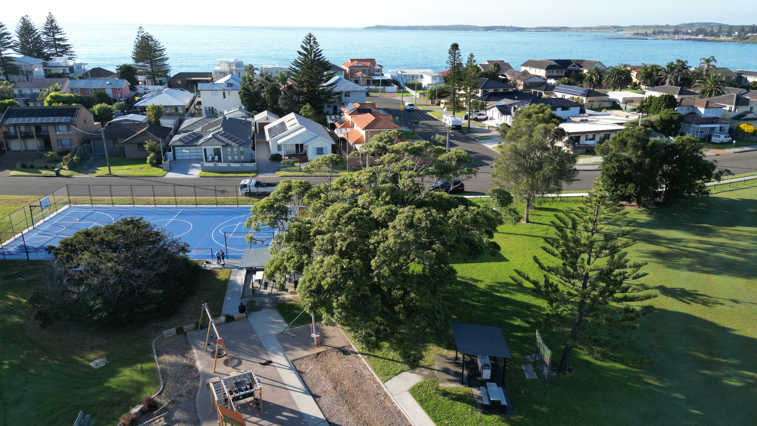 Landscape photograph of the multi-use court at Dawes Park